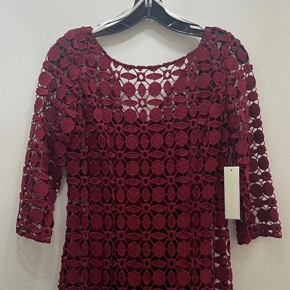 Kay Unger Deep Red Lace 3/4 length Sleeve long Dress